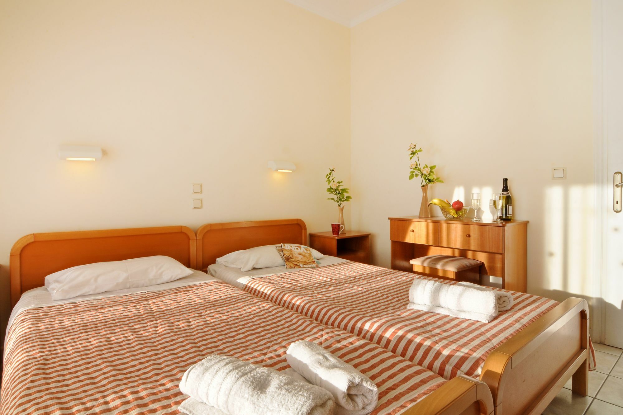 Lido Sofia Holidays Агиос-Гордиос Экстерьер фото